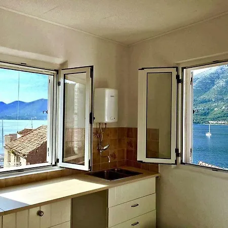 招待所 Puntin Sobe *