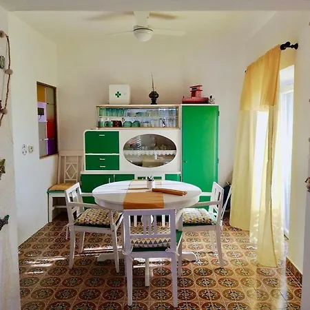 Puntin Sobe * Korčula